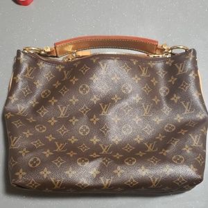 Authentic Louis Vuitton Purse